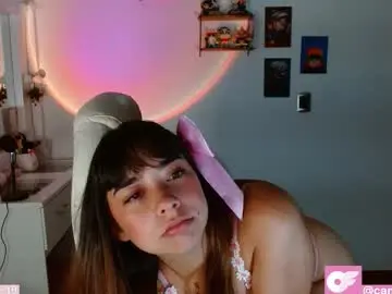 Cherrybloom__  live sex cam