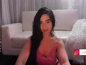 Coralwells  live sex cam