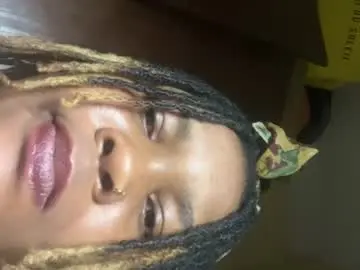 Drip_queenxx3  live sex cam