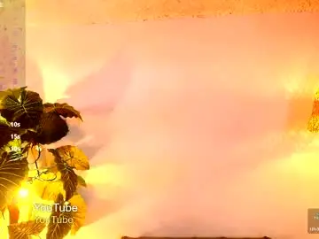 Elaiamuller  live sex cam