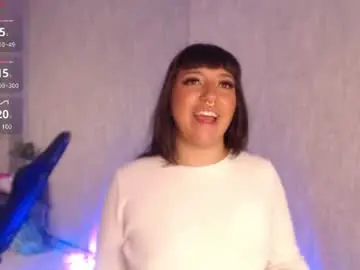 Emily_roussee_  live sex cam