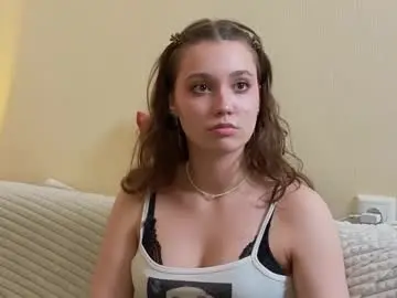 Hettiesalsa  live sex cam