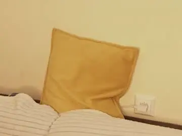 Hettiesalsa  live sex cam