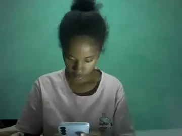 Kathinah  live sex cam