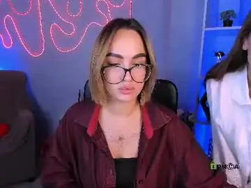 Khloebeauty  live sex cam