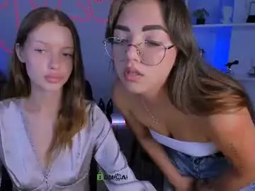 Khloebeauty  live sex cam