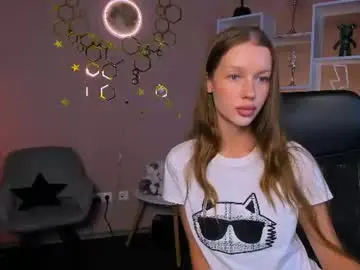 Khloebeauty  live sex cam