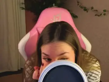 Kimberly_browwn  live sex cam