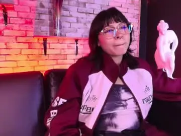 Kitty_malach  live sex cam