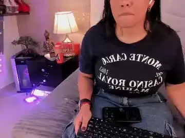 Mariana_c  live sex cam