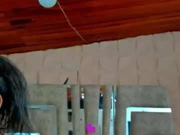 Mature_tenderxx  live sex cam