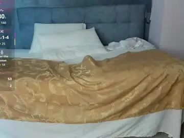 Naughtymilfx__  live sex cam