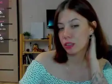 Oops_britney  live sex cam