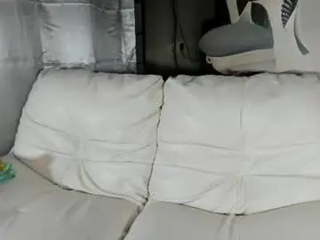 Vanelove18_  live sex cam