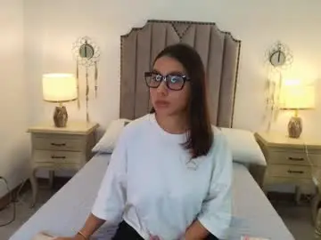 Victoria_co  live sex cam