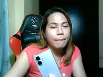 Willgundae  live sex cam
