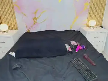 Aprillross  live sex cam