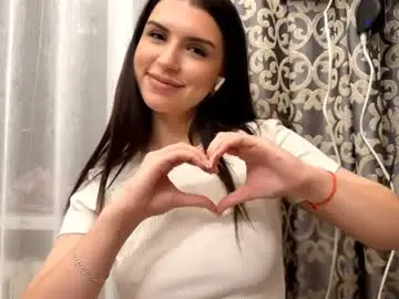 Cecilianoblitt  live sex cam