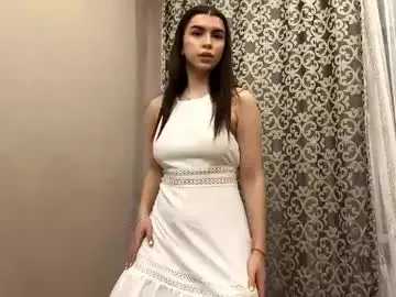 Cecilianoblitt  live sex cam