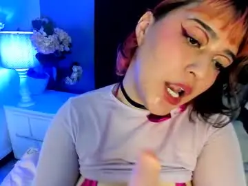 Criistalbloom  live sex cam