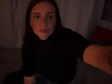 Emmalyra  live sex cam