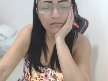 Klauss_123  live sex cam