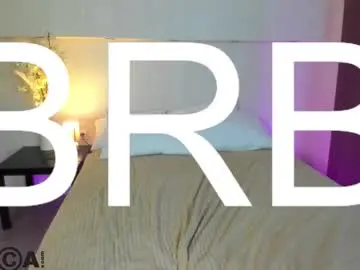 S0fia_kiss  live sex cam