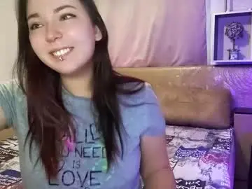 Semisweetdream  live sex cam