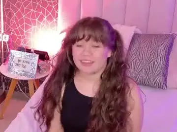 Thaniagold  live sex cam