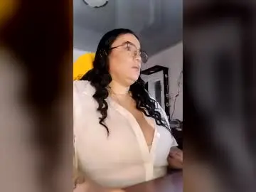 Velvetoffice  live sex cam