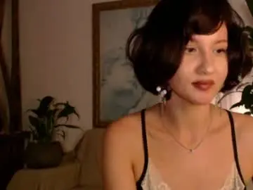 Wanderwhitch  live sex cam