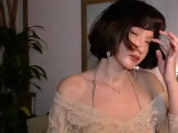 Wanderwhitch  live sex cam