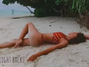 Wanderwhitch  live sex cam