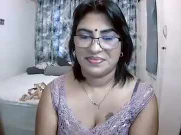 Wetindian1971  live sex cam