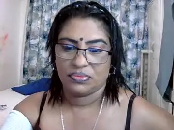 Wetindian1971  live sex cam