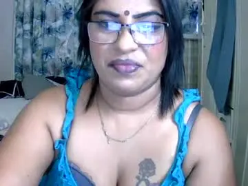Wetindian1971  live sex cam