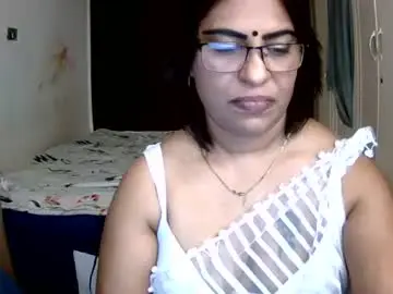 Wetindian1971  live sex cam