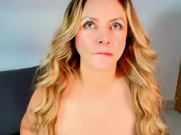 _madamemature_  live sex cam