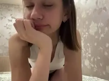 Alysastuddiford  live sex cam