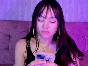 Dayanna_villalobos  live sex cam