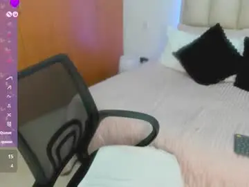 Kiara_baddie  live sex cam