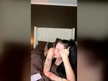 Laylarose1  live sex cam