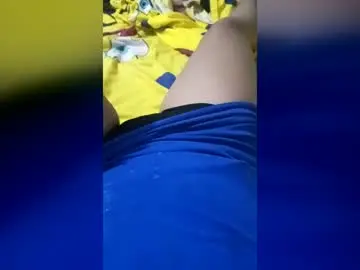 Lovelypinay756145  live sex cam