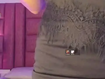 Madisonjanei  live sex cam
