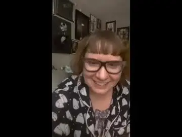 Maliceinwonderland1223  live sex cam