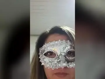 Parejardiente25  live sex cam
