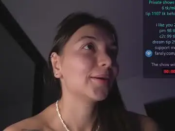Pocahontascb  live sex cam