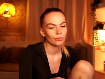 Snowbarbieee  live sex cam