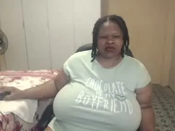 Sweetnoziexxx  live sex cam