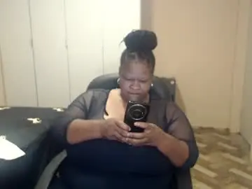 Sweetnoziexxx  live sex cam